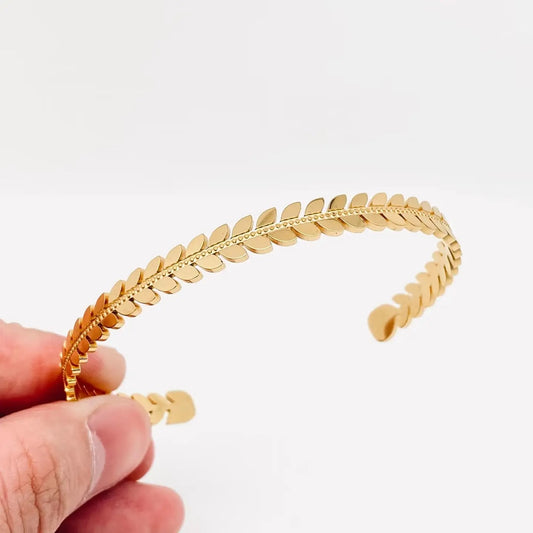 18k Gold Plated Leaf Cuff Bangle